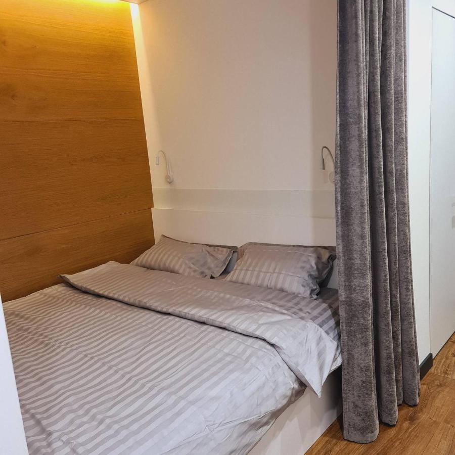 Premieratlant Apartment Днепър Екстериор снимка